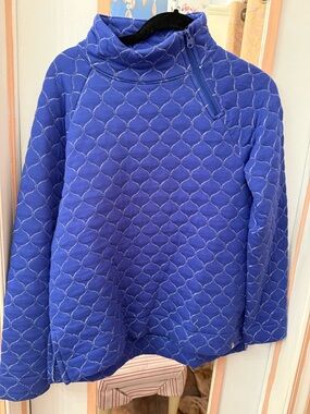 Talbots Structured Quilted Pullover – Deep Blue
